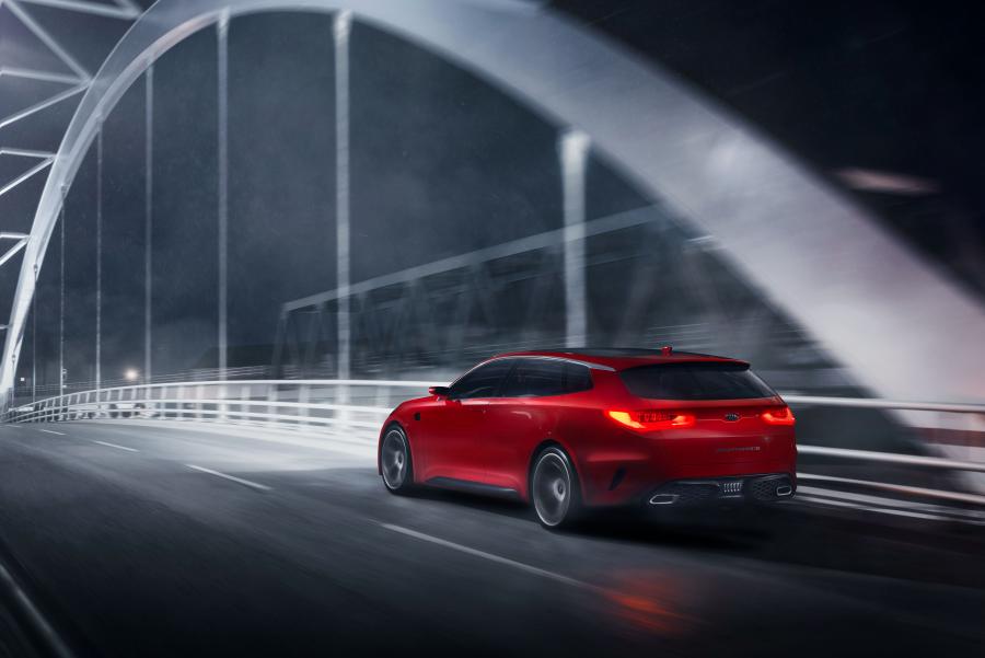 Kia Sportspace Concept 2015 года  (фото 9 из 14)
